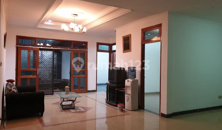 Rumah Sewa Luas Tanah 225 Meter Kamar 4 Di Raffleshills Jakarta Timur 2