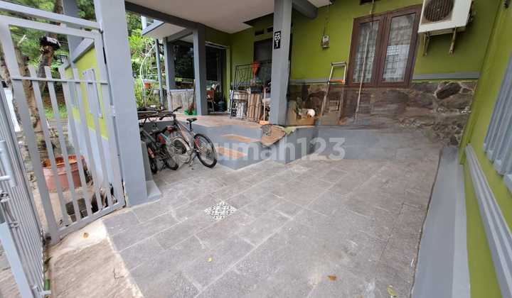 Flood-Free Hook House with SHM Certificate in Cibubur City, Cibubur 2