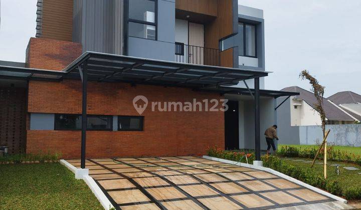 Rumah Premium Bangunan Mandiri Suvarna Sutera Cluster Alam, 1