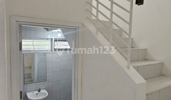 DISEWAKAN  RUMAH ICON CLESTER COSMO  BSD 2