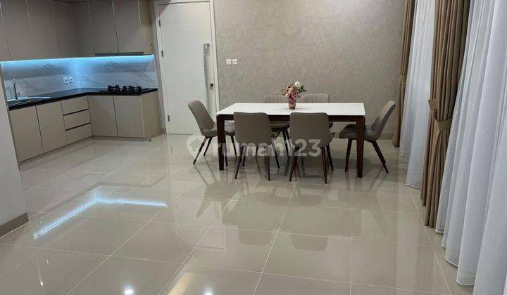 Apartement Rainbow Spring Condovillas 4 BR Bagus 2