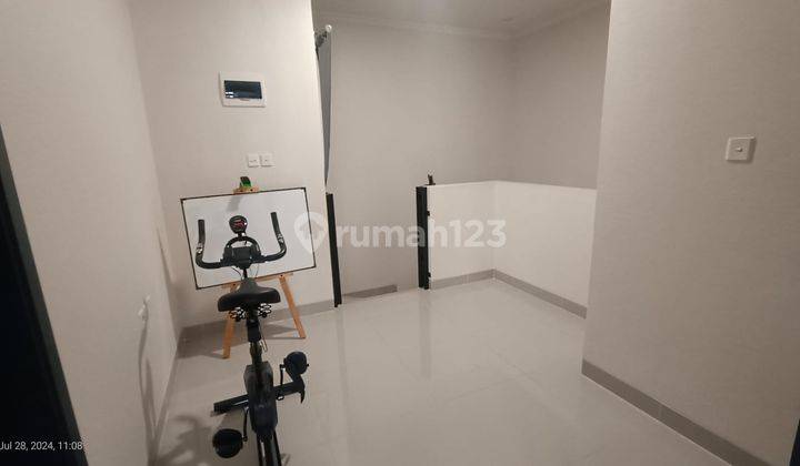 Rumah 2 Lantai Full Furnished Di Cluster Baroni, Gading Serpong 2