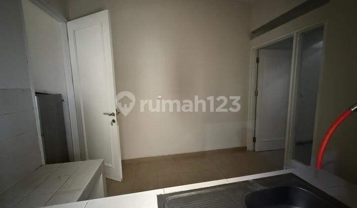 Dijual Rumah 2 Lantai di Cluster Mahoni Suvarna Sutera Siap AJB 2