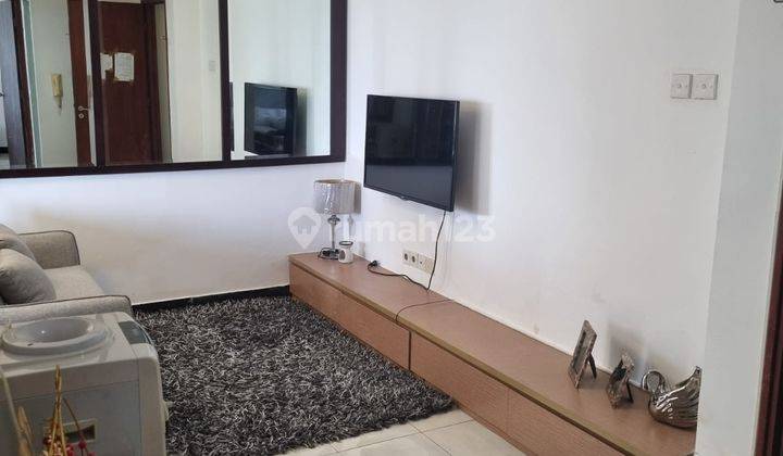 Disewakan Apartemen Sudirman Park Baru Renovasi , Full Furnished Dan Perabot Baru  2