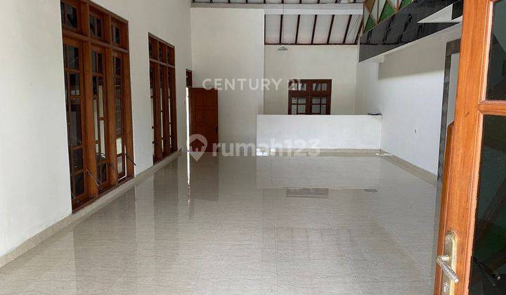 rumah 2lantai condongcatur minimalis buat rumah tinggal kantor 1