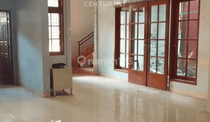 Rumah 2 Lantai Hanya 400 M Ke Superindo Jakal Cocok Untuk Hunian 2
