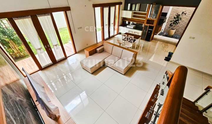 2-Story Luxury House in Mlati Housing, Only 900m to UGM RSA 2-Story Luxury House in Mlati Housing, Only 900m to UGM RSA