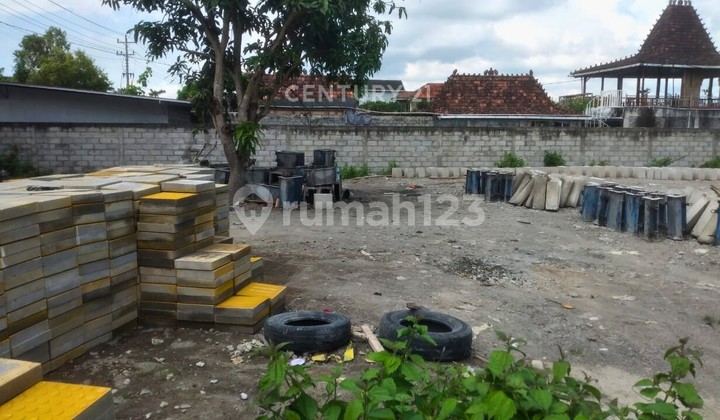 Land Area 2639M2 Near Bantul Market Suitable for Warehouse Land Area 2639M2 Near Bantul Market Suitable for Warehouse