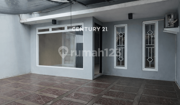 Rumah 2Lt Dalam Perumahan Dekat Kampus Stpn Jogja 2