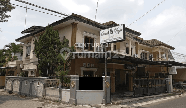 rumah 2 lt furnist seturan kampus UPN jogja 1