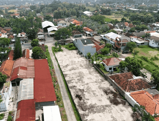Disewakan Area Siap Bangun Gudang Di Pinggir Jalan Raya Piyungan 2