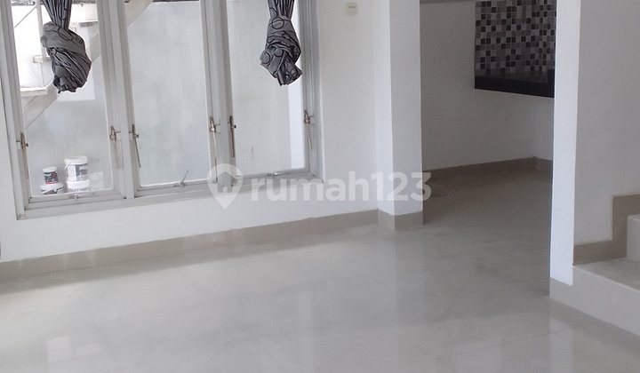 Rumah 2 Lantai Strategis Dekat Jl Kaliurang Gentan 1