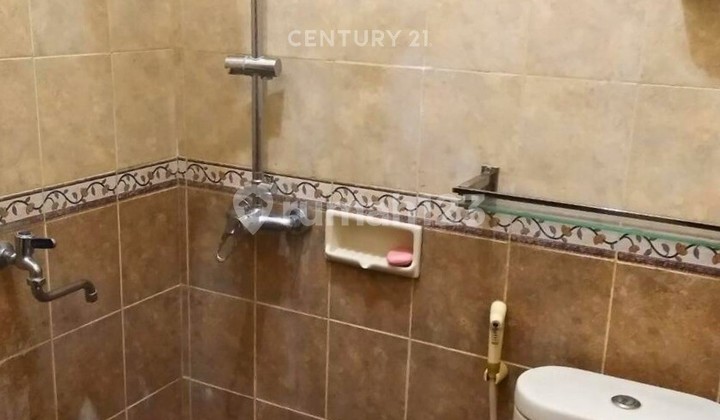 Rumah 2Lt Dalam Perumahan Onegate Selatan Amplaz Mall Ambarukmo 2