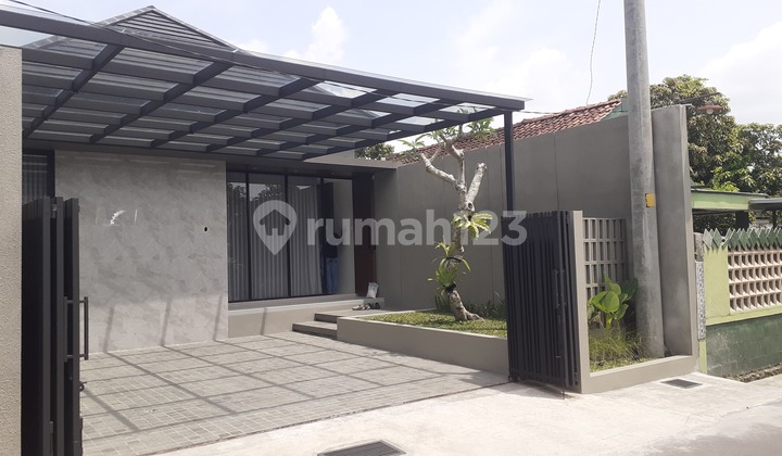 Rumah Mewah Furnist Dekat Rs Pdhi Bandara Adisucipto Rumah Mewah Furnist Dekat Rs Pdhi Bandara Adisucipto