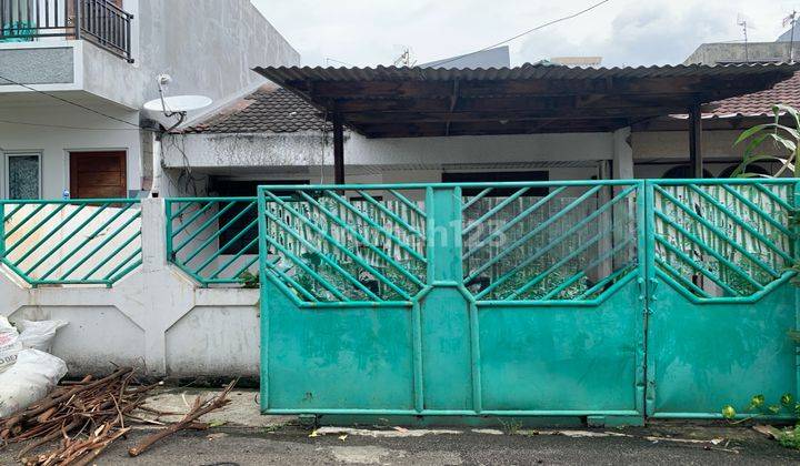 Rumah Hitung Tanah Di Taman Kota Blok E, Jakarta Barat 1