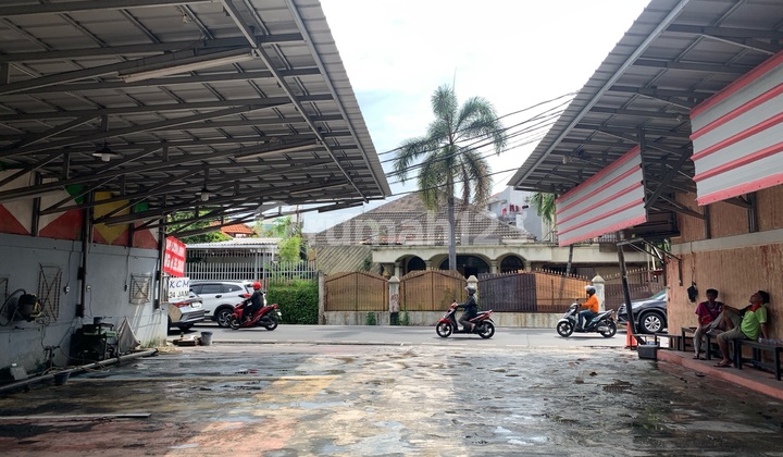 286 sqm Commercial Space in Kemanggisan