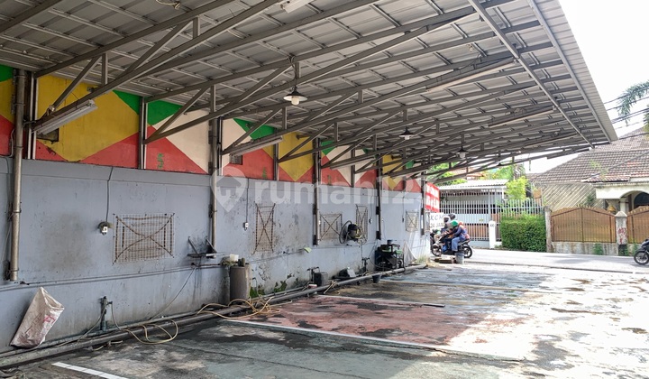 Ruang-usaha 286 M² Di Jl. Kemanggisan