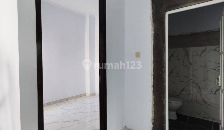 Rumah 2 Lt 5 Mnt Tol Cijago 15 Mnt St Pd. Cina Sukmajaya Depok  8