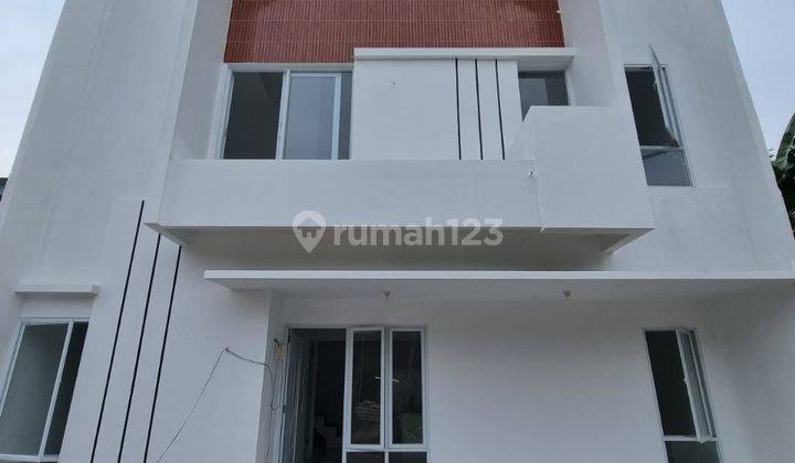 Rumah 2 Lt Scandinavian Premium 600 Jutaan 15 Menit St. Depok Lama 2