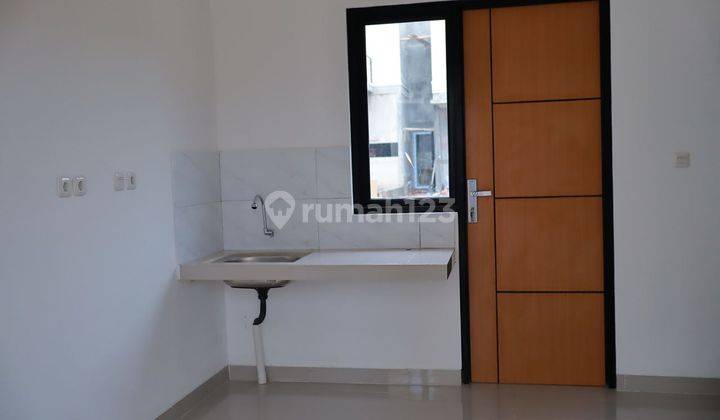 Rumah 2 Lantai Dp 0 Free Biaya biaya 10 Menit St. Depok Lama 17