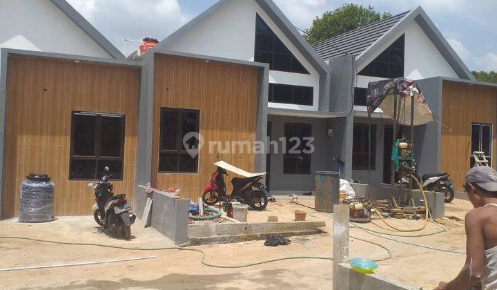 Rumah 1 Dan 2 Lantai Murah Dekat Tol Sawangan 20 Menit St. Depok Lama 1