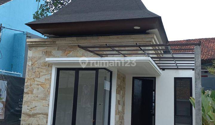 Rumah Dengan Arsitek Nusantara Berkualitas 15 Menit St. Depok Baru 3