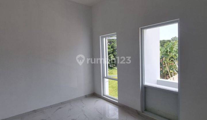 Rumah 2 Lt Scandinavian Premium 600 Jutaan 15 Menit St. Depok Lama 8