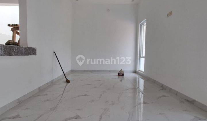 Rumah 2 Lt Scandinavian Premium 600 Jutaan 15 Menit St. Depok Lama 11