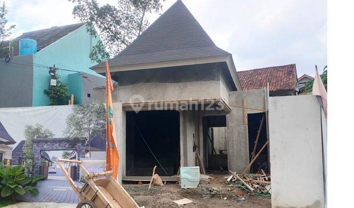 Rumah Dengan Arsitek Nusantara Berkualitas 15 Menit St. Depok Baru 1