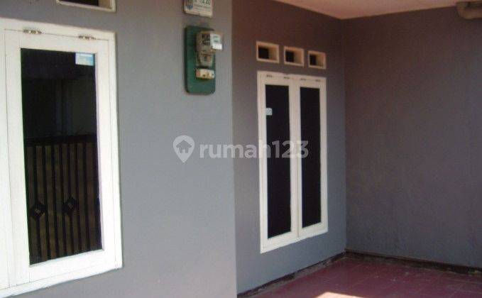 tampak depan dijual cepat unit rumah di