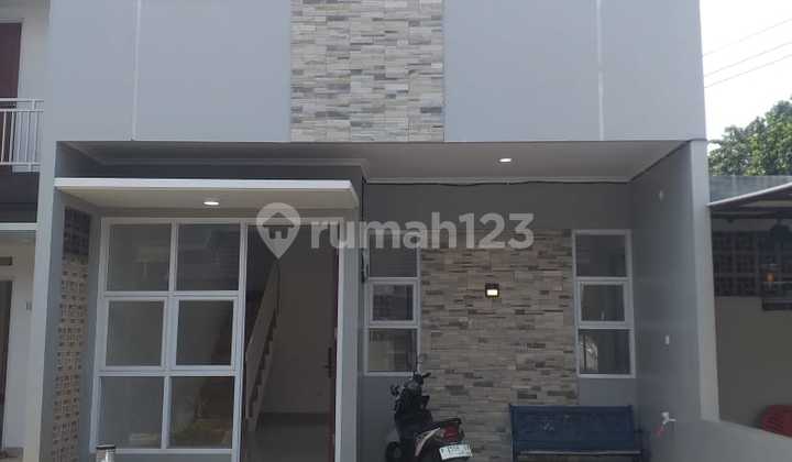 Rumah Siap Huni 2 Lantai Di Sukahati Cibinong Akses Top 500 Jutaan
