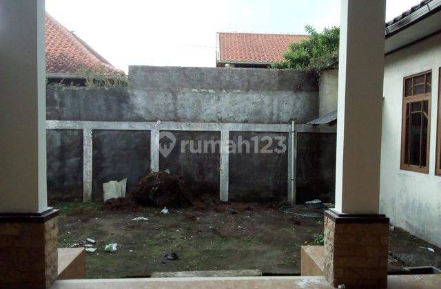 Rumah Cocok Untuk Kantor Dekat Kampus Ugm Dan Tugu Yogyakarta 8