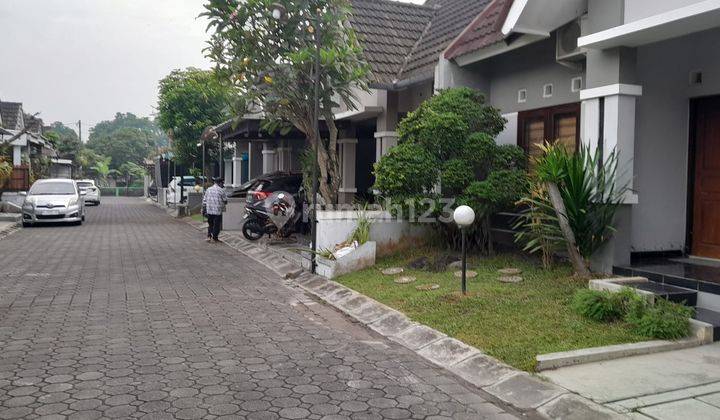 Rumah Bagus Siap Huni Dekat Kampus Ugm Dan Jogja City Mall 4