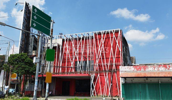 Ruko Strategis Dekat Kampus Ugm Dan Pakuwon Mall Yogyakarta 1