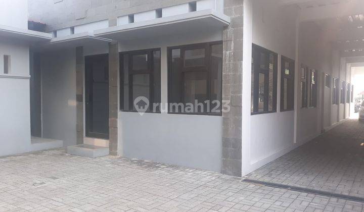 Gedung Strategis Dekat Ambarukmo Plaza Dan Pakuwon Mall Jogja 2