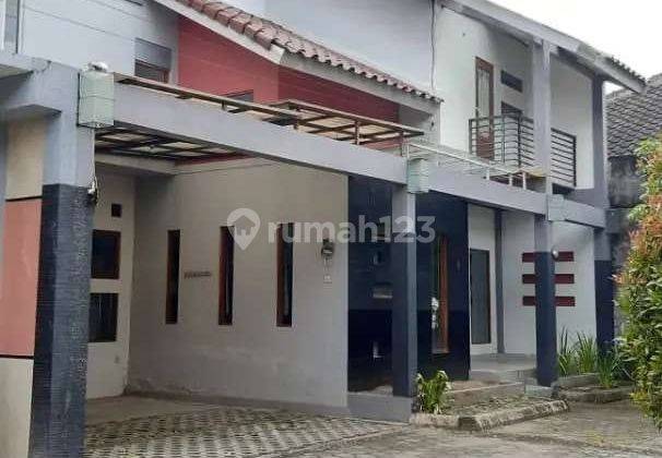 Rumah Bagus Dekat Kampus Ugm Dan Pakuwon Mall Yogyakarta 1