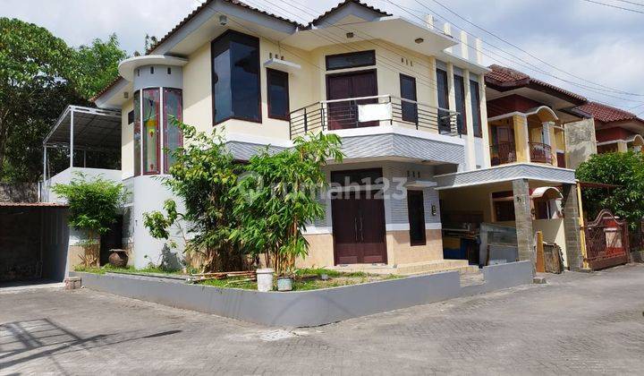 Rumah Bagus Strategis Dekat Pakuwon Mall Dan Kampus Ugm Jogja 1