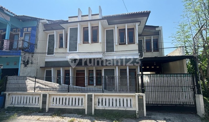 Rumah Besar Pinggir Jalan Dekat Stadion Maguwoharjo Dan Hermina 1