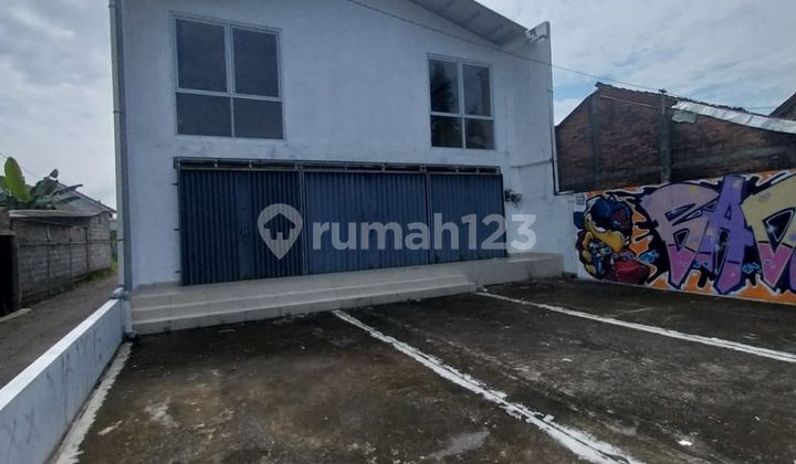 Large Shop House Near UMY Campus and Southern Ring Road Jogja