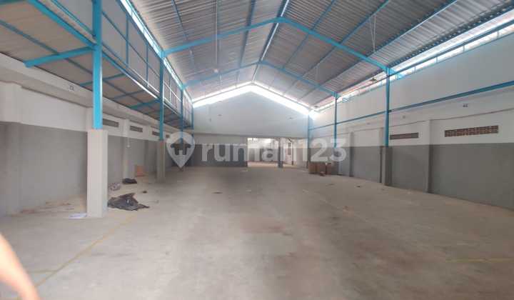 Container Access Warehouse Near South Ringroad Yogyakarta Container Access Warehouse Near South Ringroad Yogyakarta