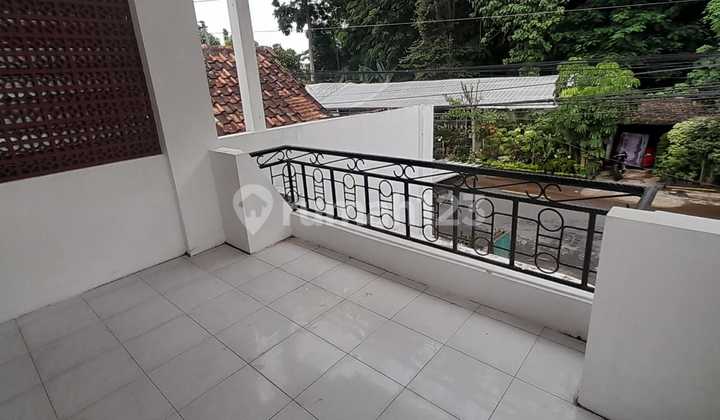 Strategic House in the City Center Near City Hall and Xt Square Yogyakarta 2