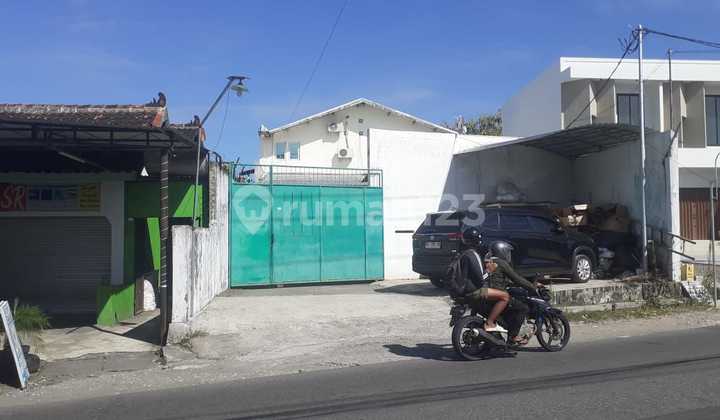 Gudang Akses Kontainer Area Kalasan Dekat Bandara Adisucipto