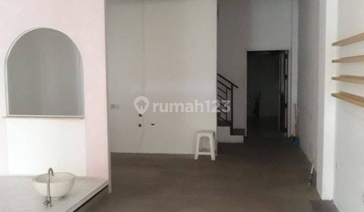 Ruko Strategis Dekat Pakuwon Mall Jogja Dan Kampus Ugm Uny 2