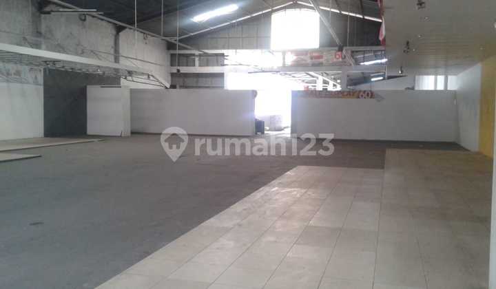 Container Access Warehouse Near North Ringroad and Magelang Road