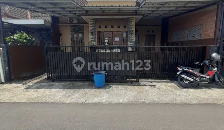 Rumah Furnis Bagus Dekat Rsa Ugm Dan Kampus Uty Yogyakarta 1