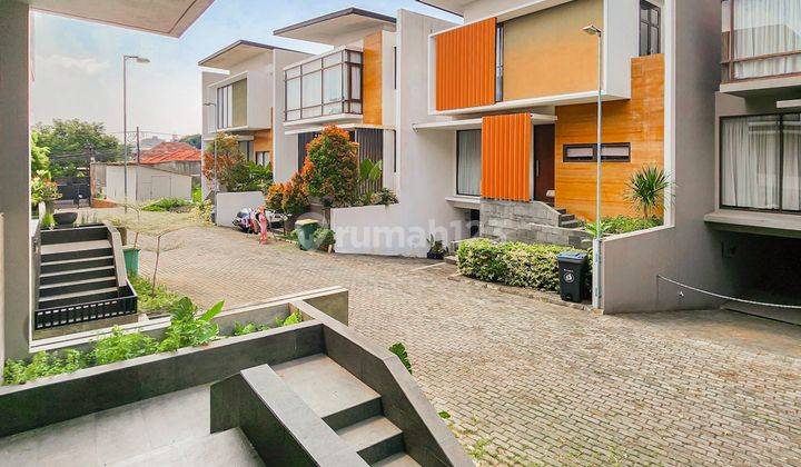  SISA 1 UNIT Rumah Dalam Townhouse Kemang Ampera 1