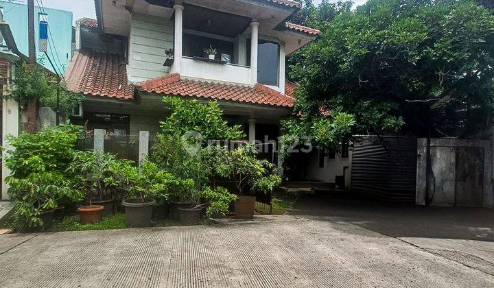  JARANG ADA Rumah Dalam Komplek Aman di Veteran, Jaksel 1