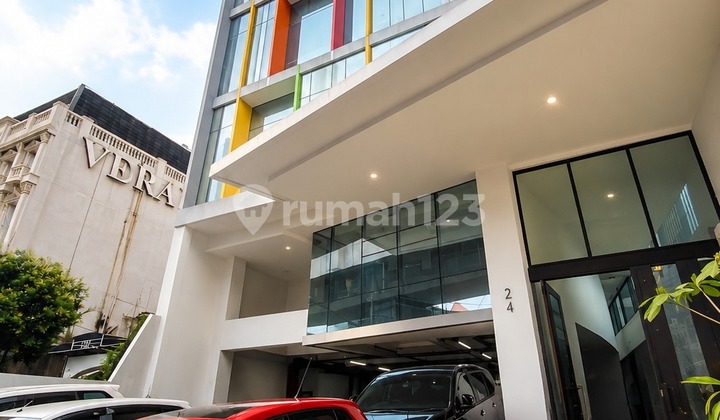 Fatmawati Raya Gedung Kantor Komersial Jalan Kaki ke MRT Cipete Fatmawati Raya Gedung Kantor Komersial Jalan Kaki ke MRT Cipete