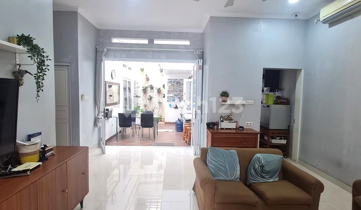 Cinere Bukit Cinere Indah Area 200 M2 In A Premium Complex Near Toll Road 2