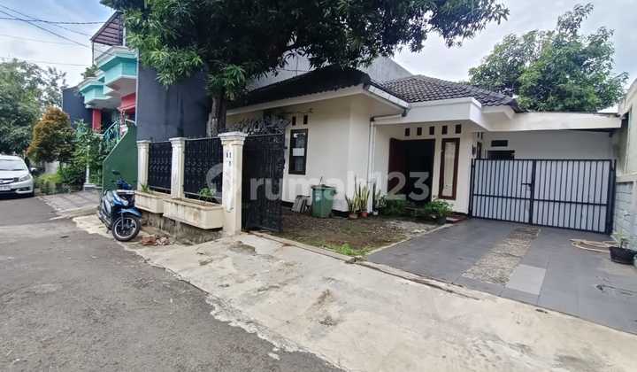 Cirendeu Bukit Cirendeu Rumah 1 Lantai Berhalaman Belakang Luas